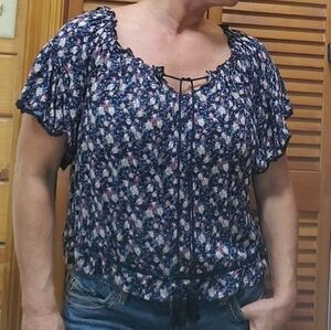 American Eagle Floral Print Tunic Style Women's Blouse Size Small